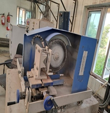 Core cutting & grinding machine